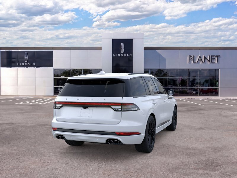 New 2026 Lincoln Aviator Reserve w/ Jet Appearance Package RWD image 8
