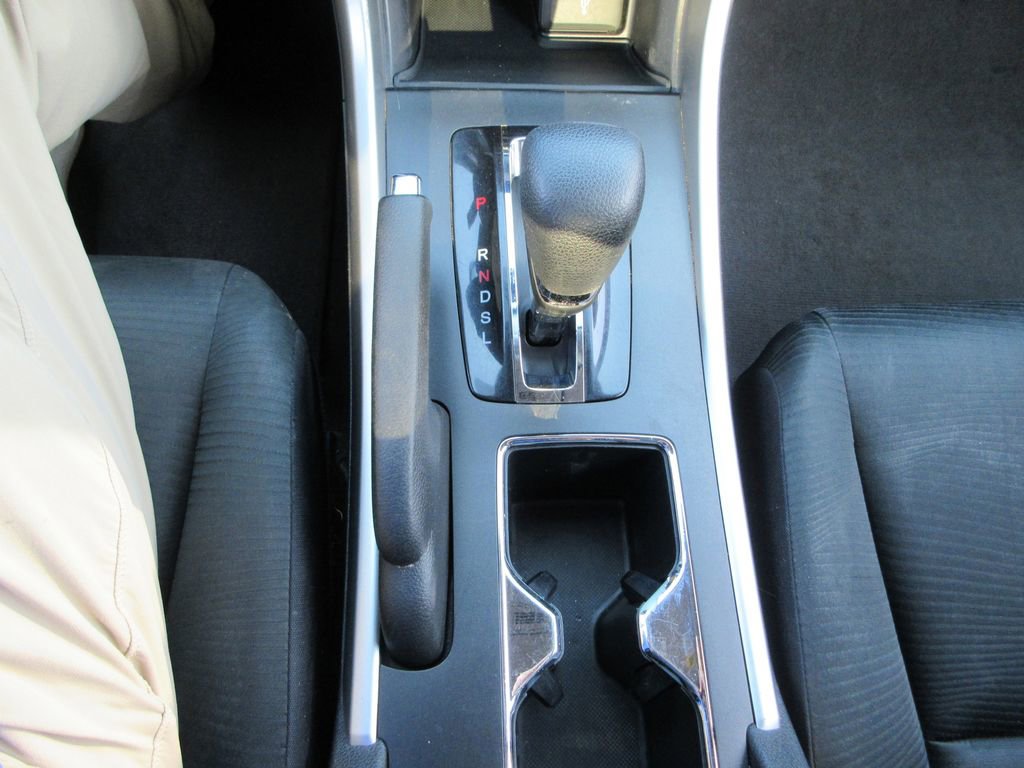 Used 2014 Honda Accord LX image 25
