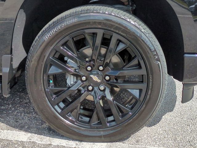 Used 2024 Chevrolet Silverado 1500 High Country image 11