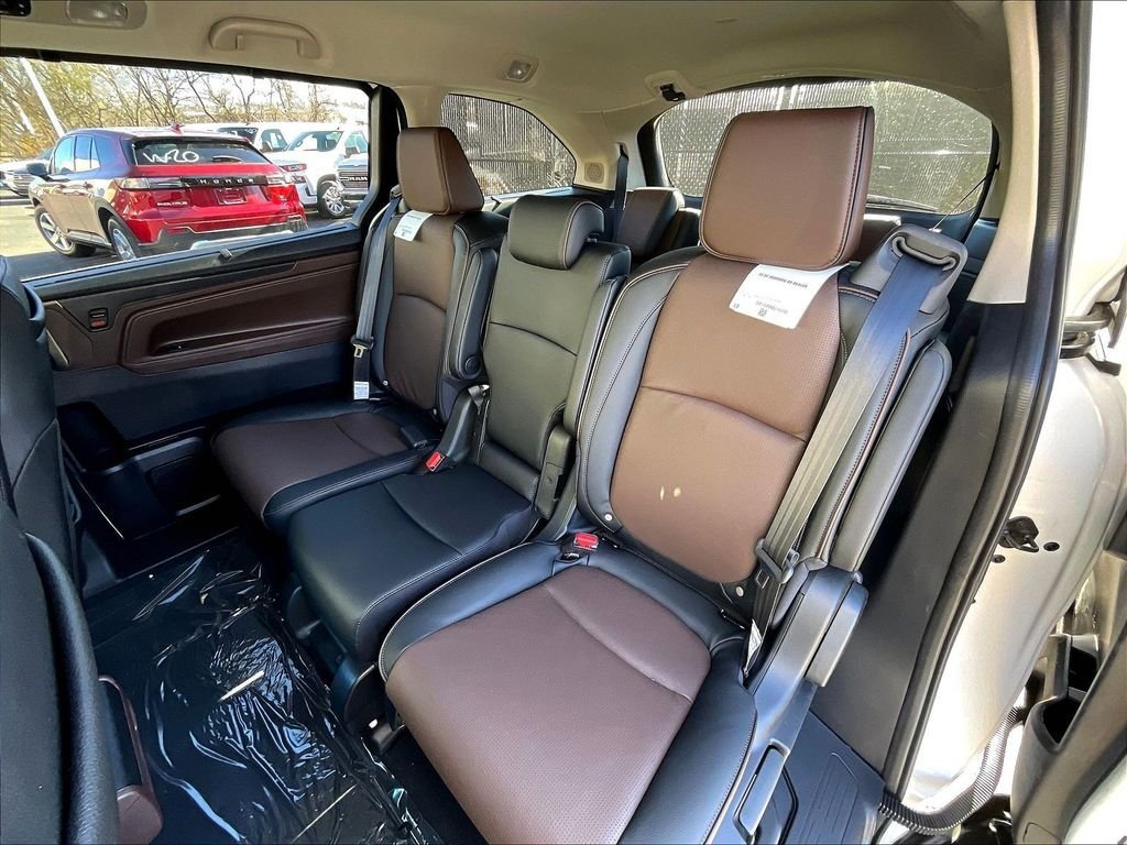 New 2026 Honda Odyssey Elite image 15