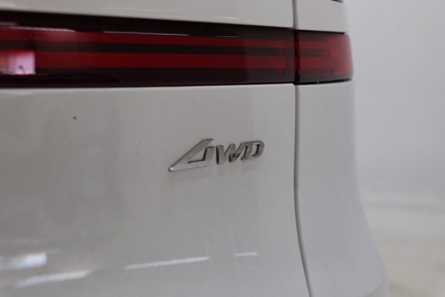 New 2026 Genesis GV70 2.5T AWD/4WD image 11