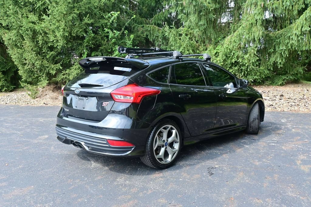 Used 2015 Ford Focus ST FWD image 7
