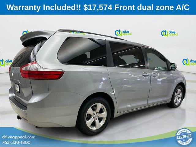 Used 2017 Toyota Sienna LE image 5