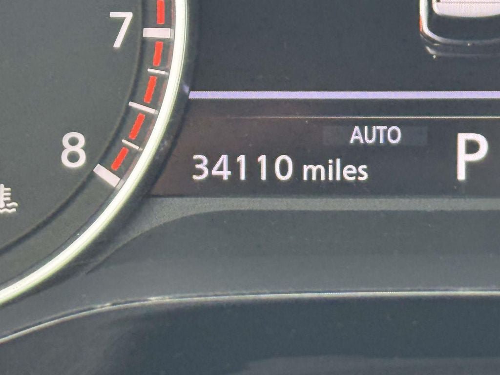 Used 2022 Nissan Pathfinder SV AWD/4WD image 20