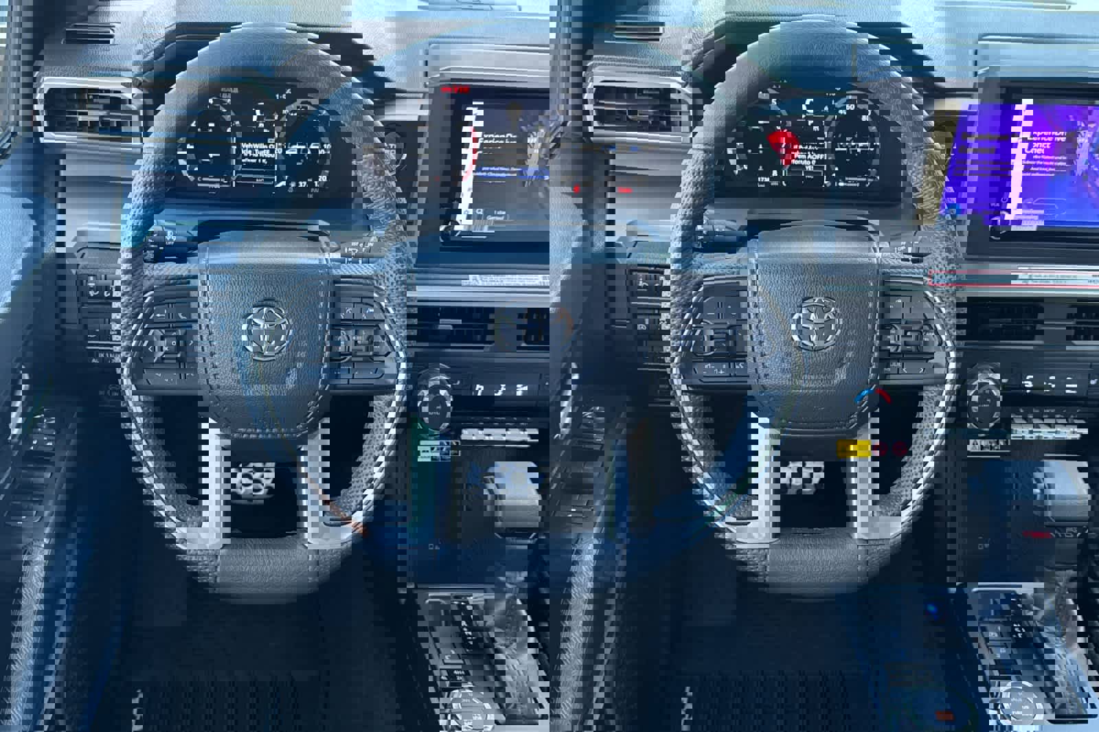 Certified 2025 Toyota Tacoma TRD Sport w/ TRD Sport Upgrade Package image 14