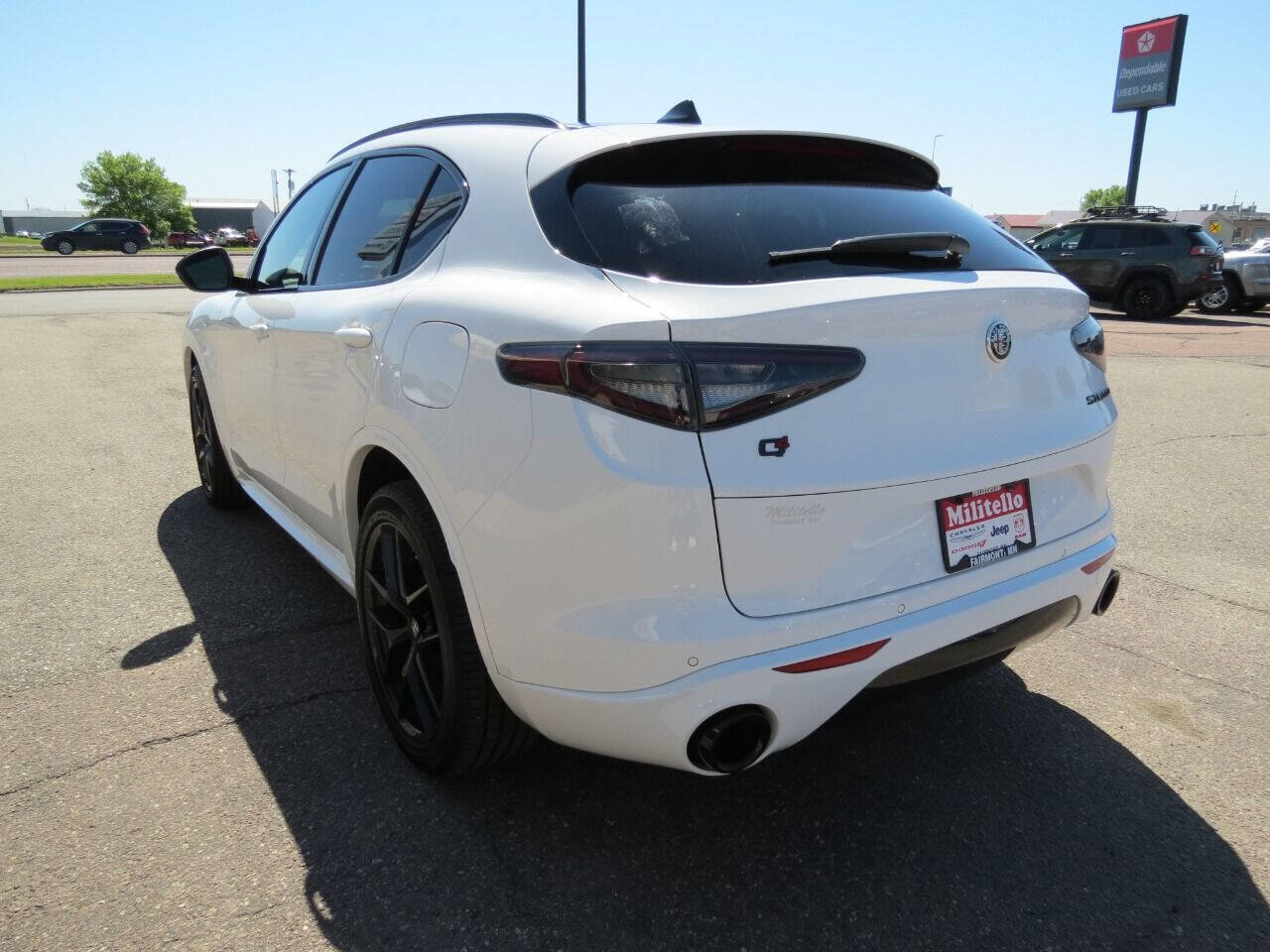Used 2021 Alfa Romeo Stelvio Ti Sport image 6