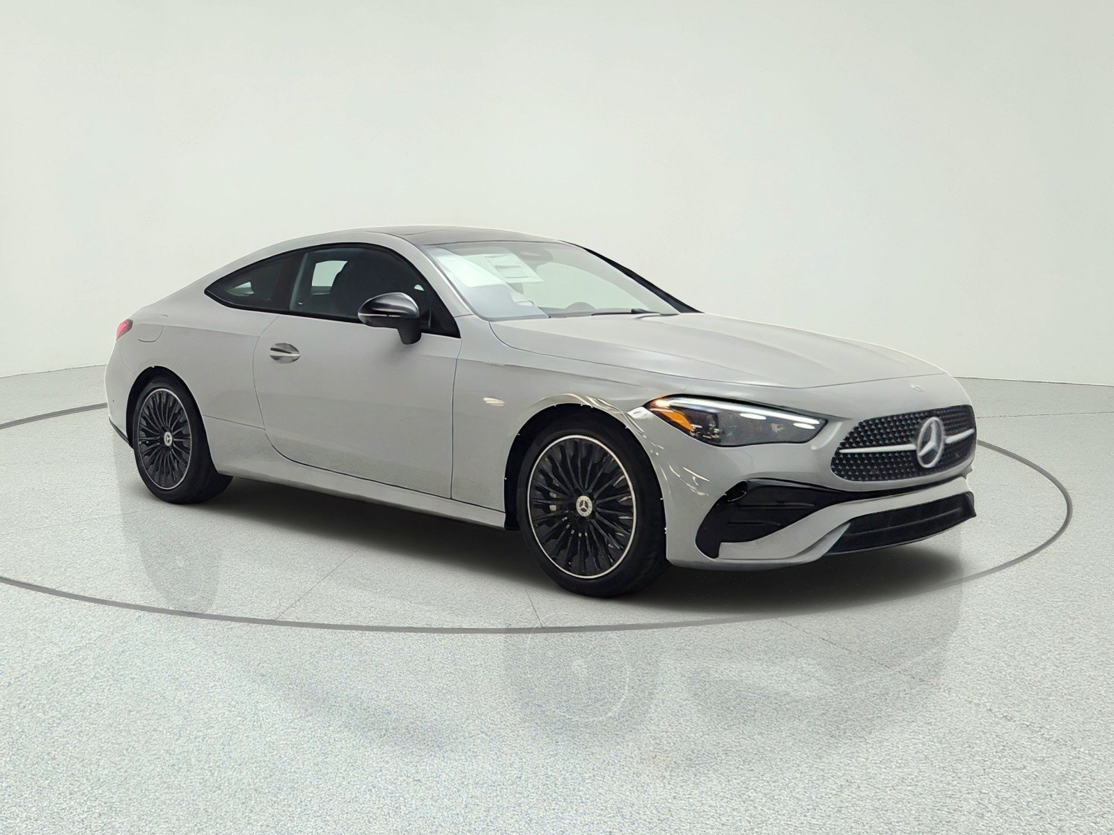 New 2027 Mercedes-Benz CLE 450 4MATIC Coupe image 3