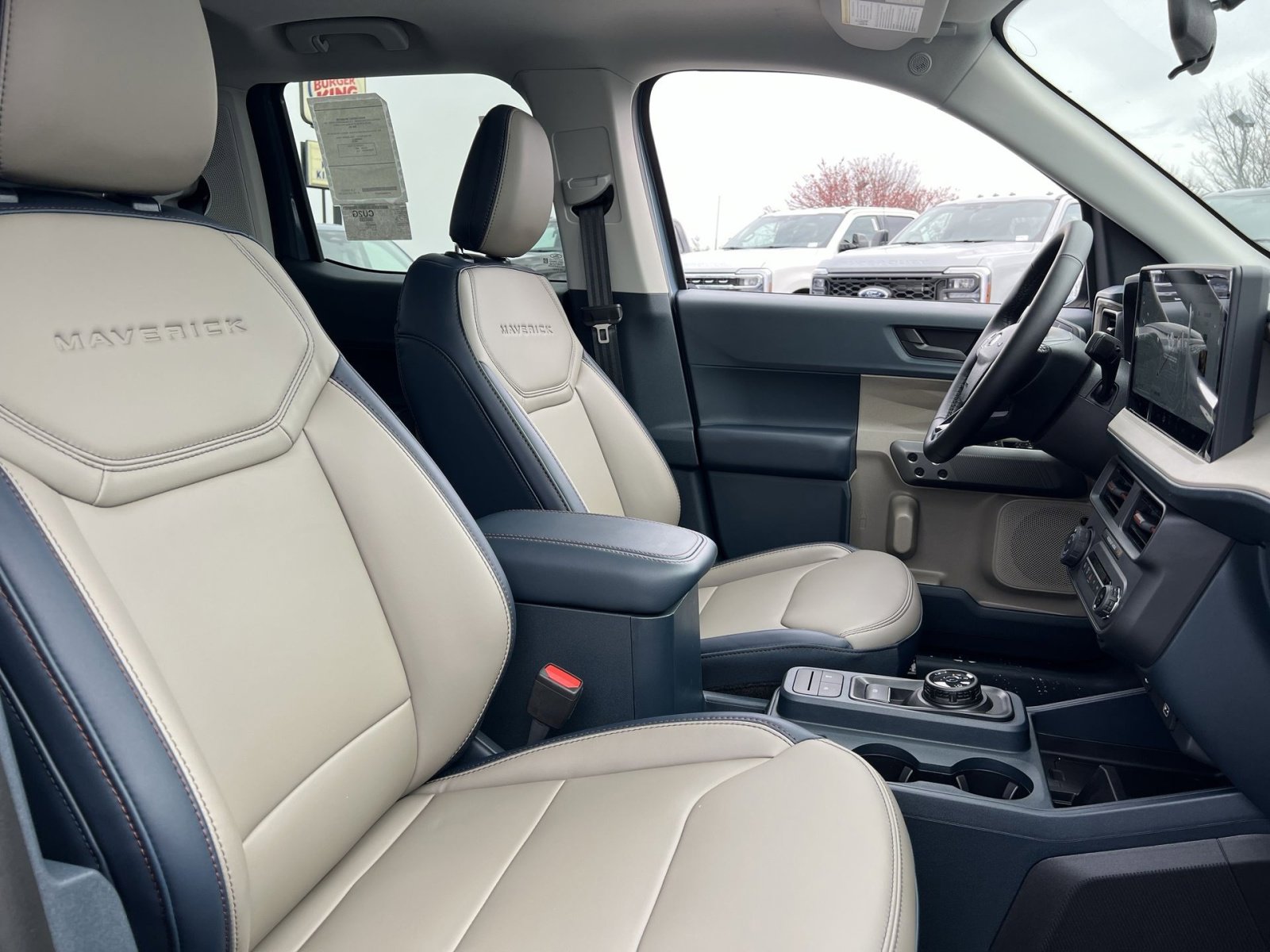 New 2026 Ford Maverick Lariat w/ 4K Tow Package image 27