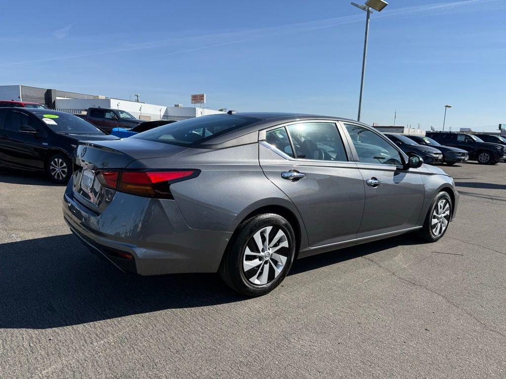 Certified 2025 Nissan Altima 2.5 S image 6