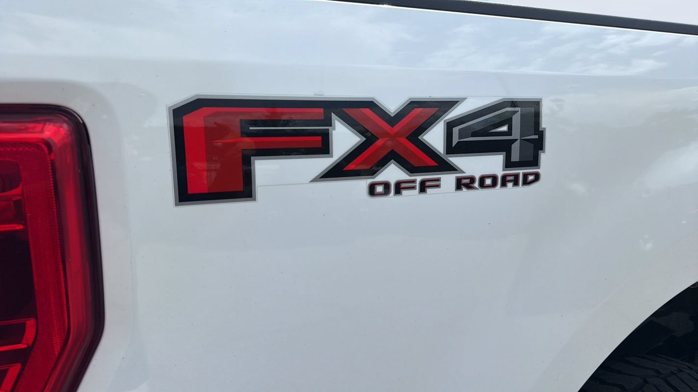 Used 2017 Ford F250 Lariat w/ Lariat Value Package AWD/4WD image 18