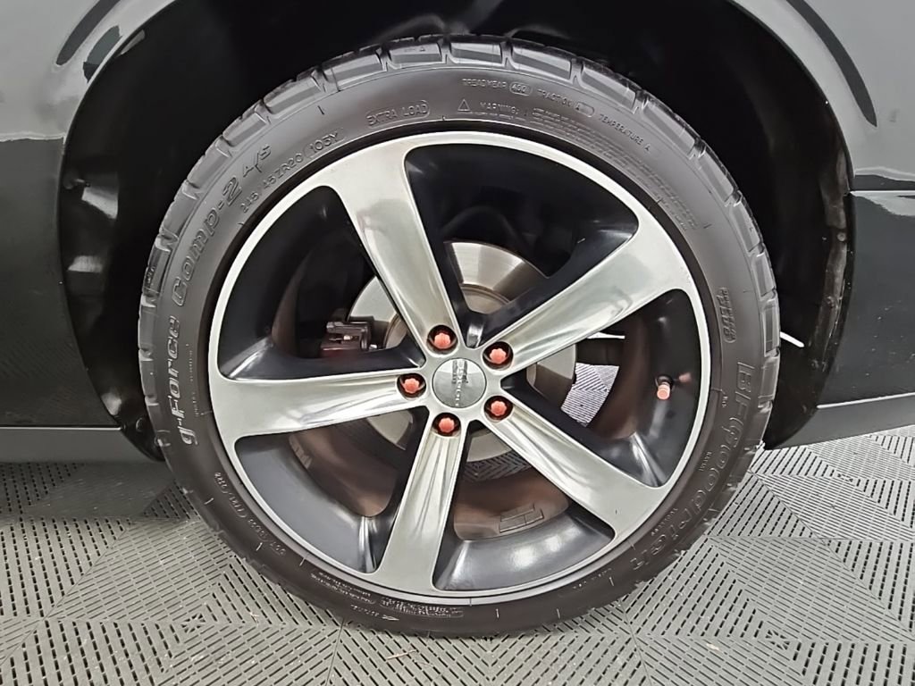 Used 2016 Dodge Challenger R/T image 40