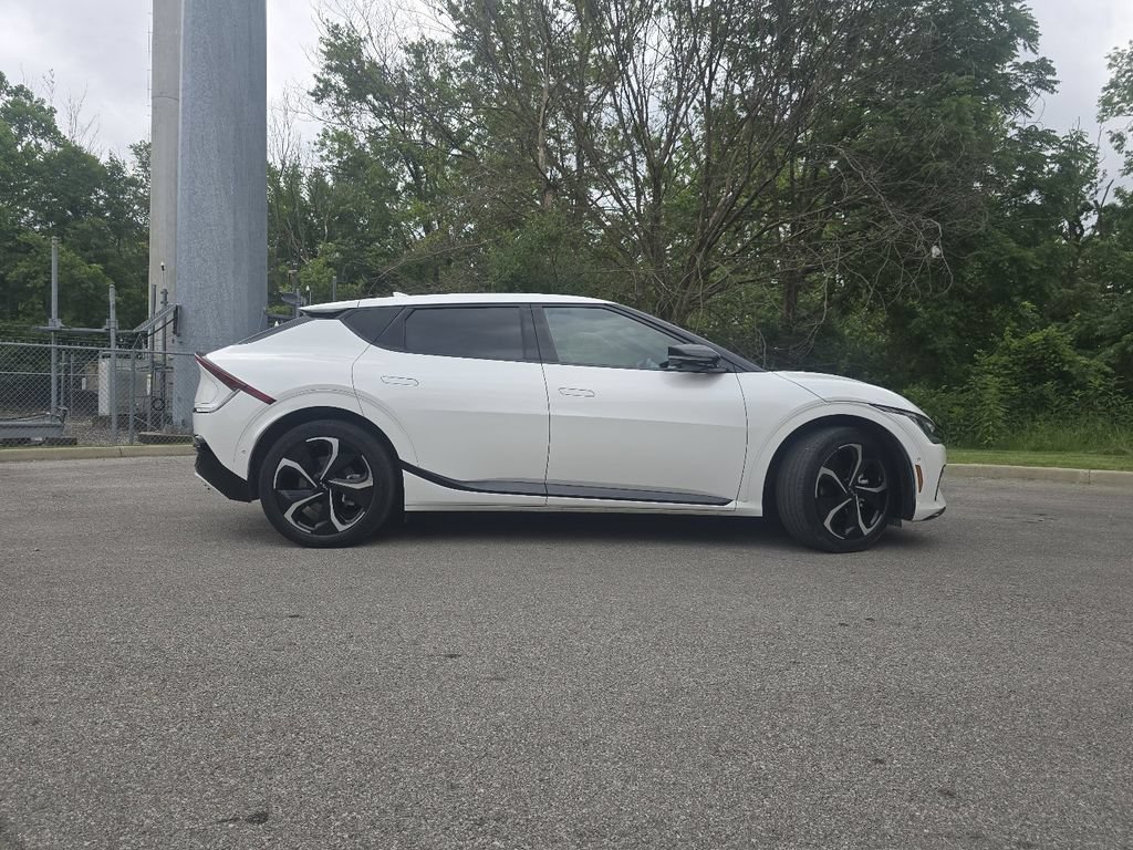 Used 2023 Kia EV6 GT-Line w/ GT-Line Suede Seat Package AWD/4WD image 17
