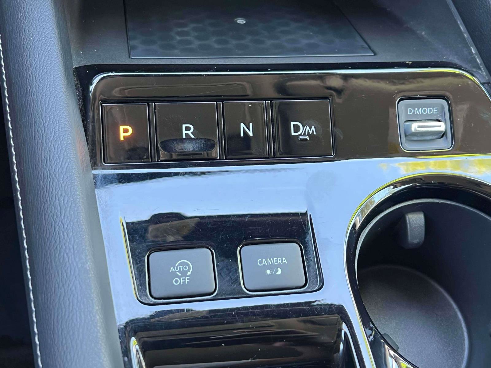 Used 2025 Nissan Murano SV AWD/4WD image 9