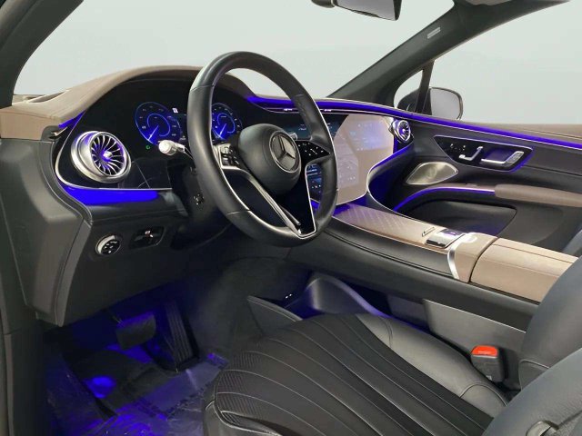 Used 2024 Mercedes-Benz EQS 450+ SUV image 19