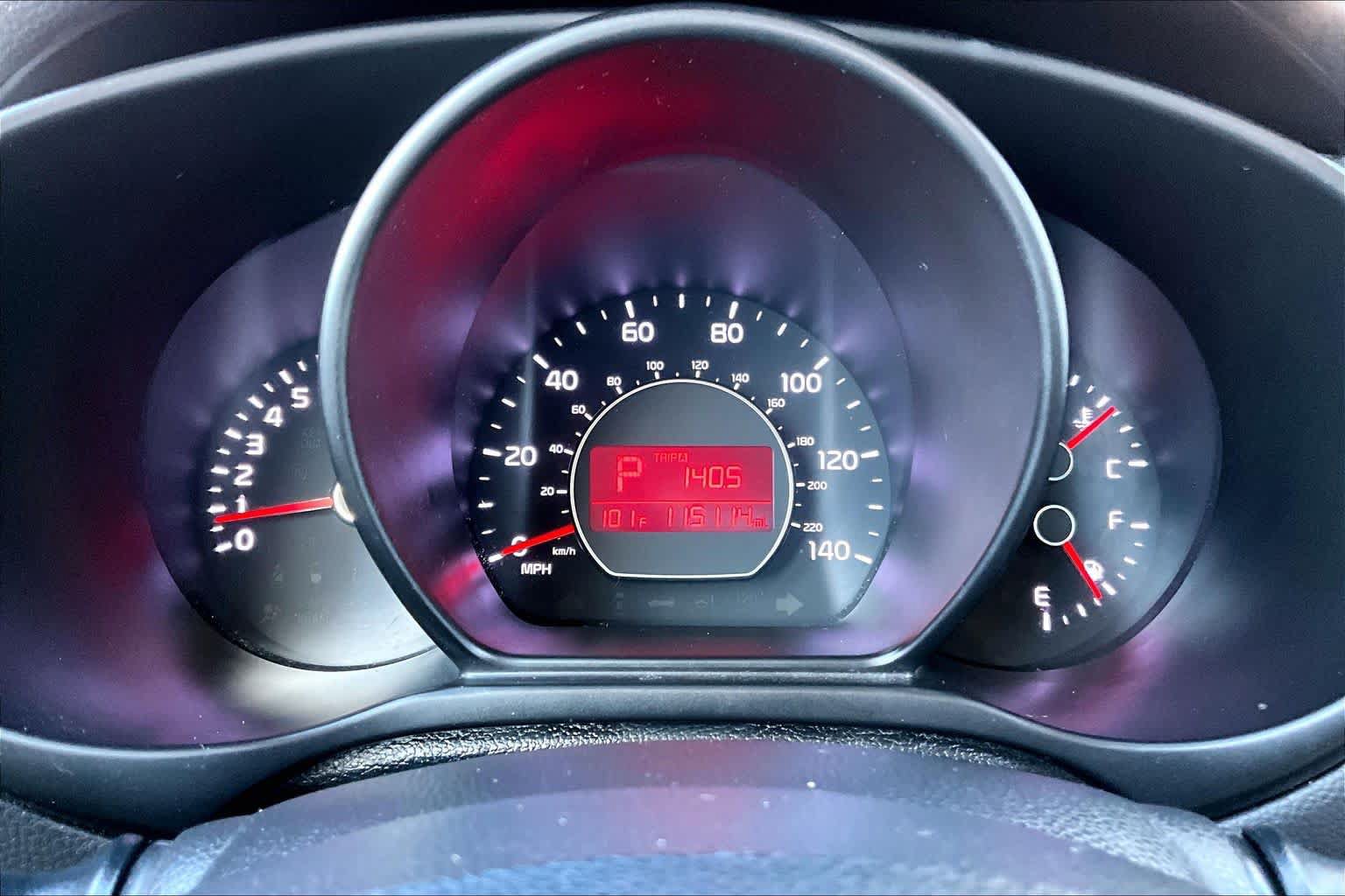 Used 2018 Kia Soul FWD image 25