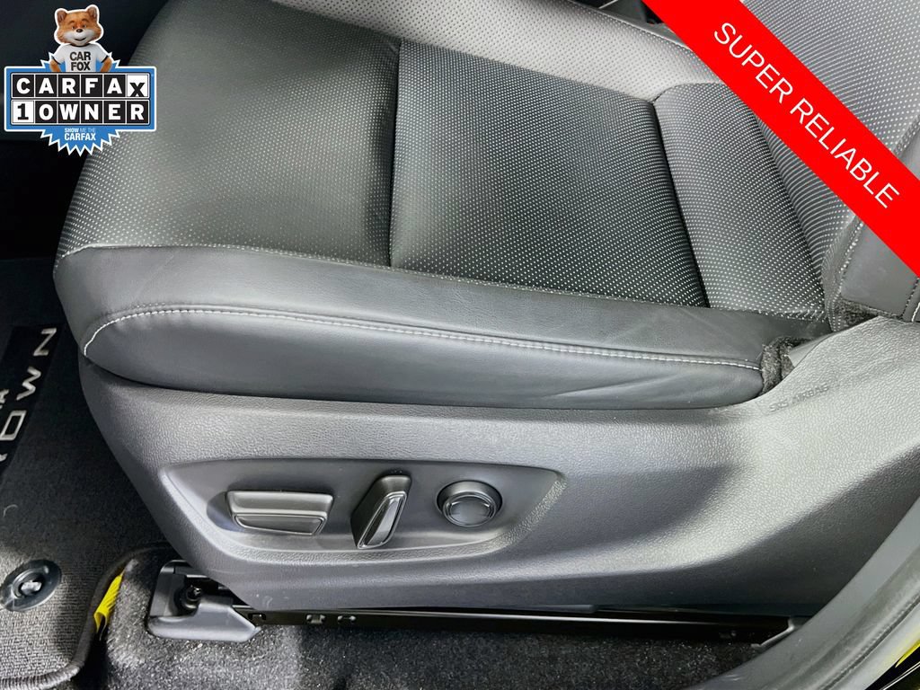 Used 2025 Toyota Crown Signia w/ Advanced Technology Package AWD/4WD image 18