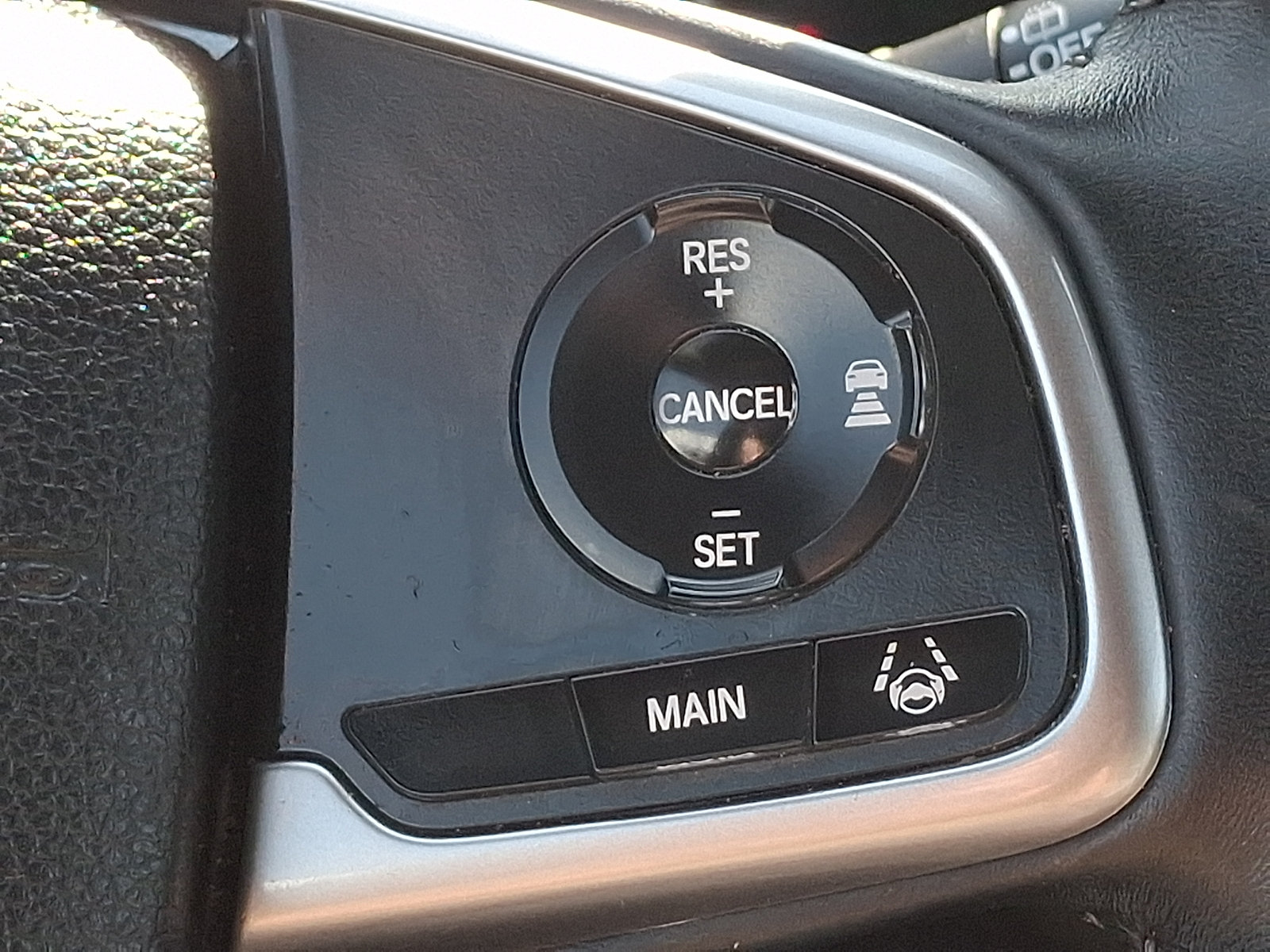 Used 2017 Honda CR-V EX-L image 23