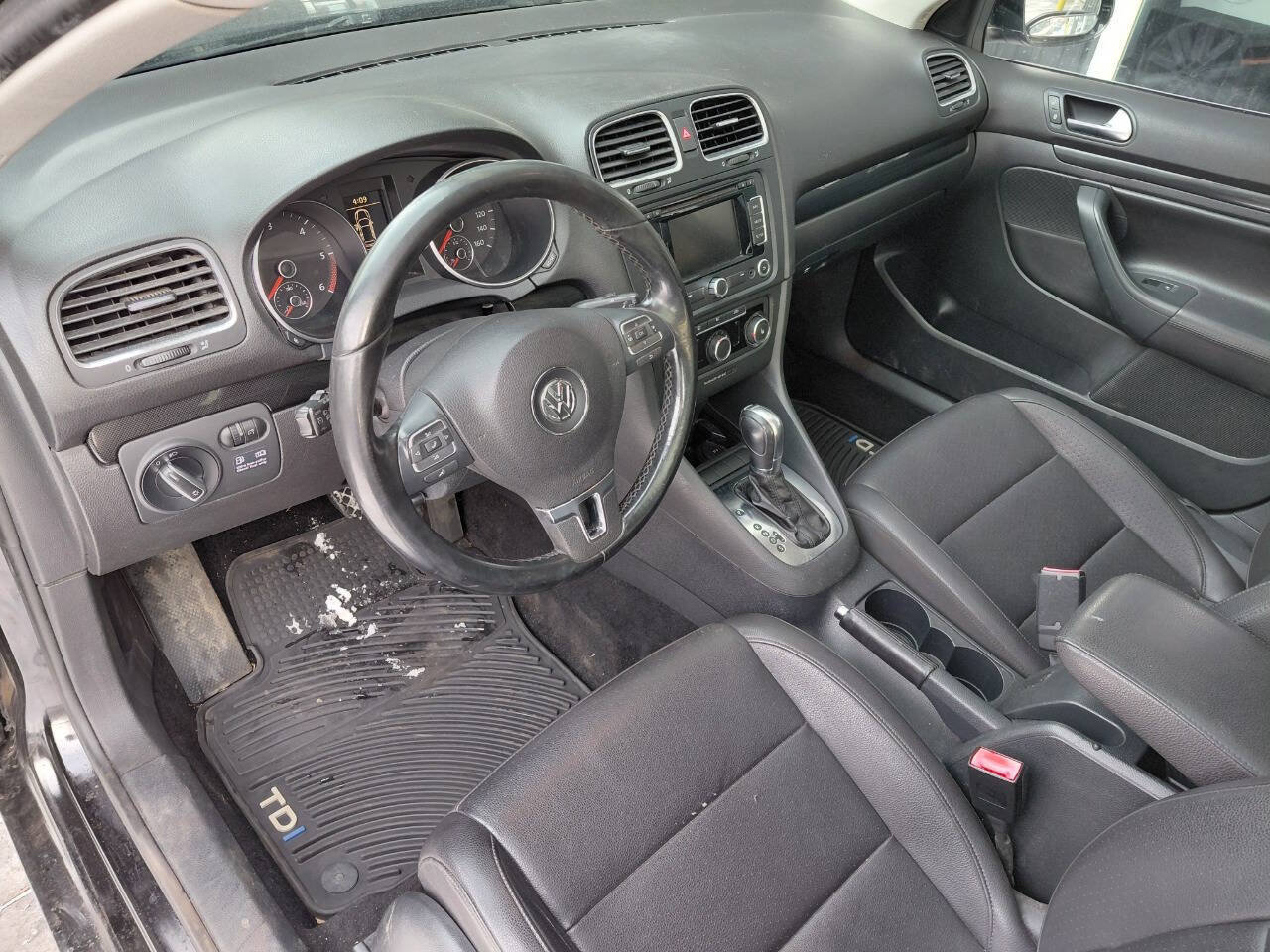 Used 2012 Volkswagen Jetta TDI FWD image 9