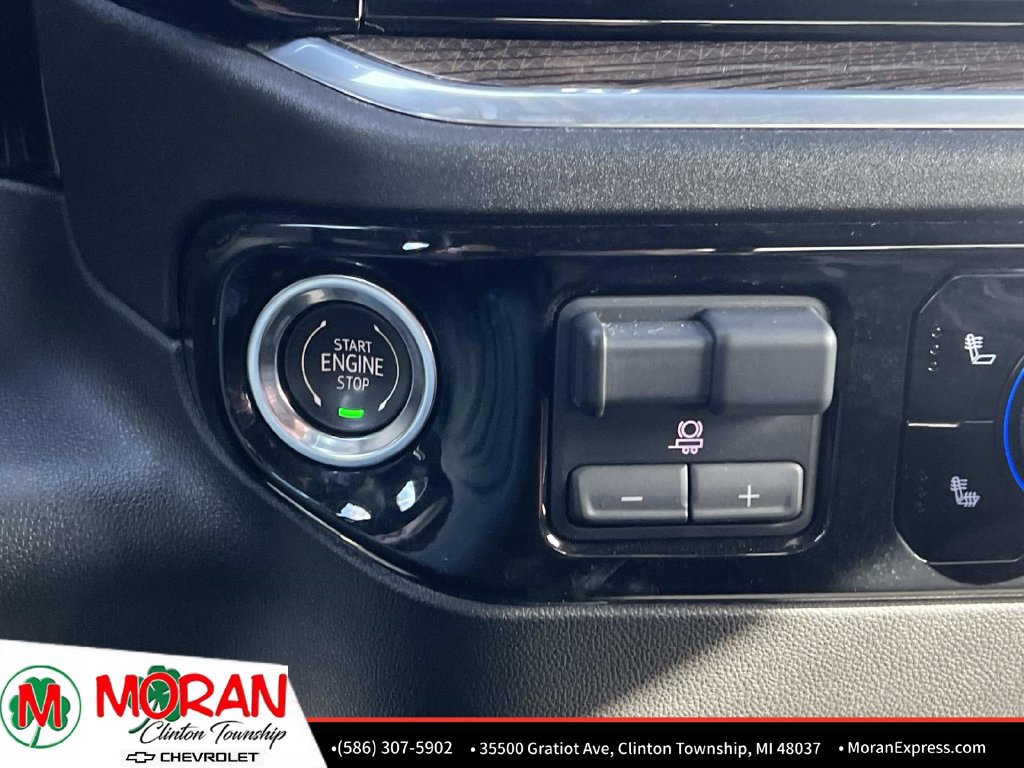 Used 2026 Chevrolet Silverado 1500 RST AWD/4WD image 24