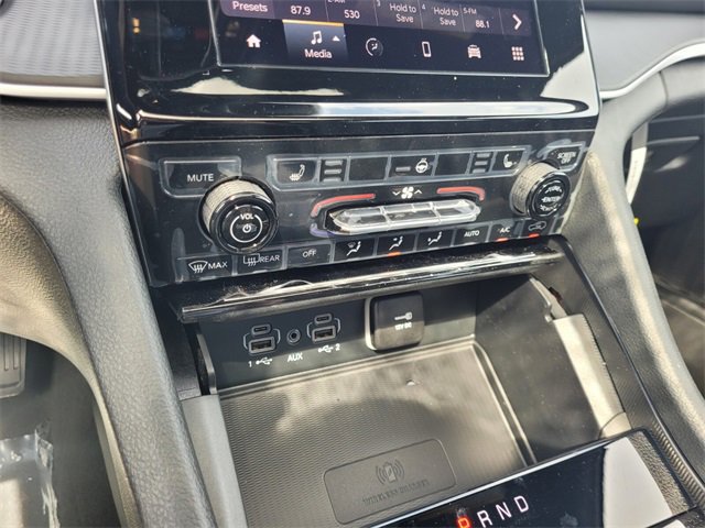 New 2025 Jeep Grand Cherokee Altitude image 23