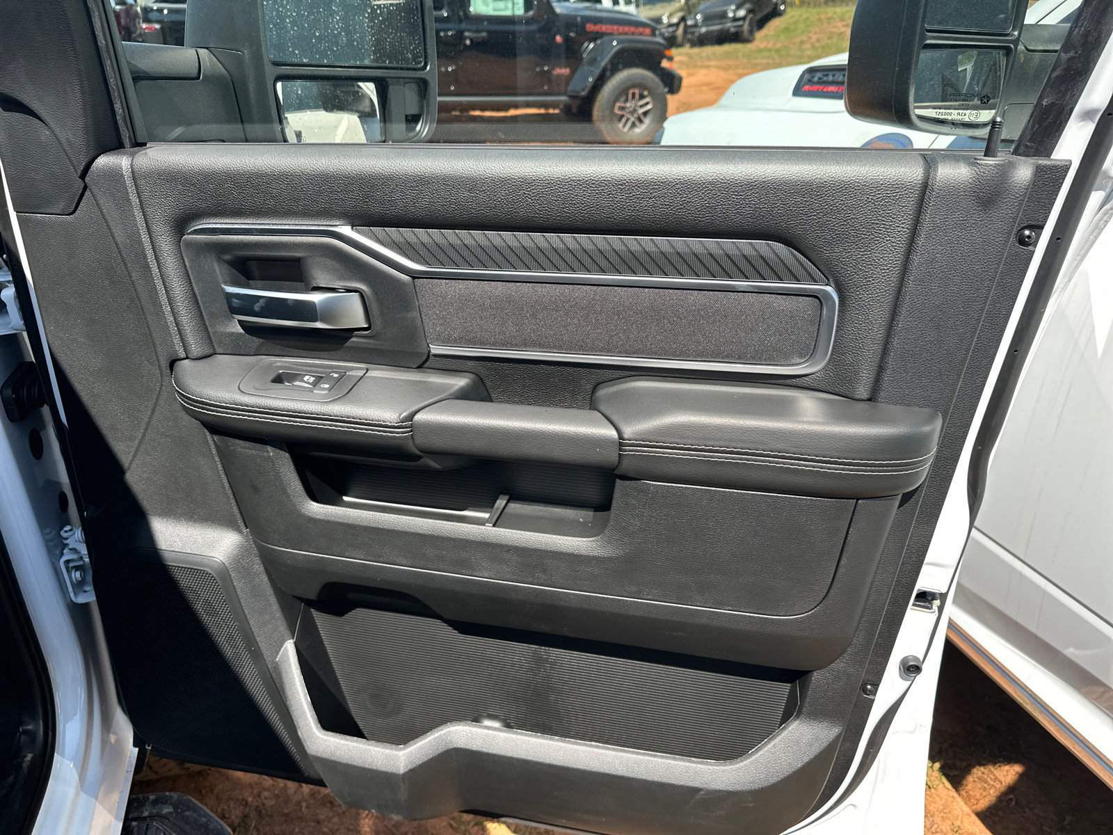 New 2025 RAM 2500 Big Horn image 15