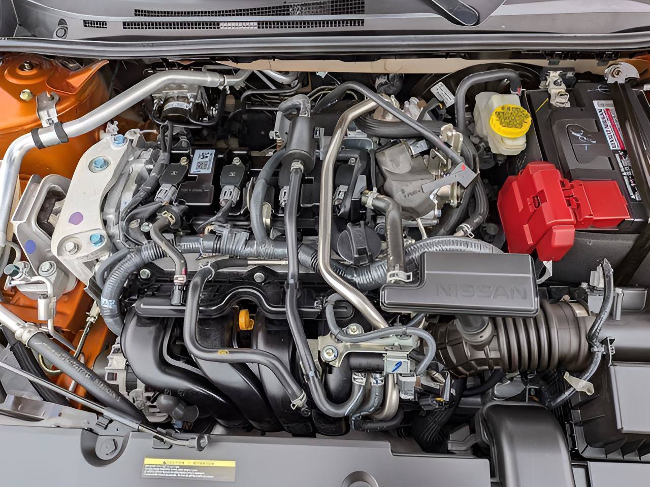 Certified 2025 Nissan Sentra SR FWD image 27