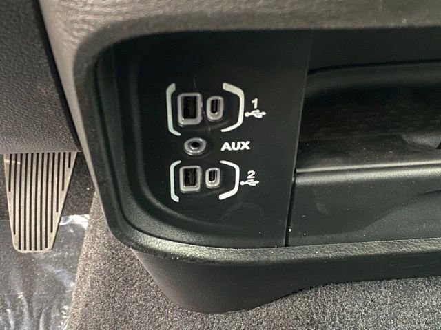 New 2026 RAM 2500 Tradesman AWD/4WD image 24