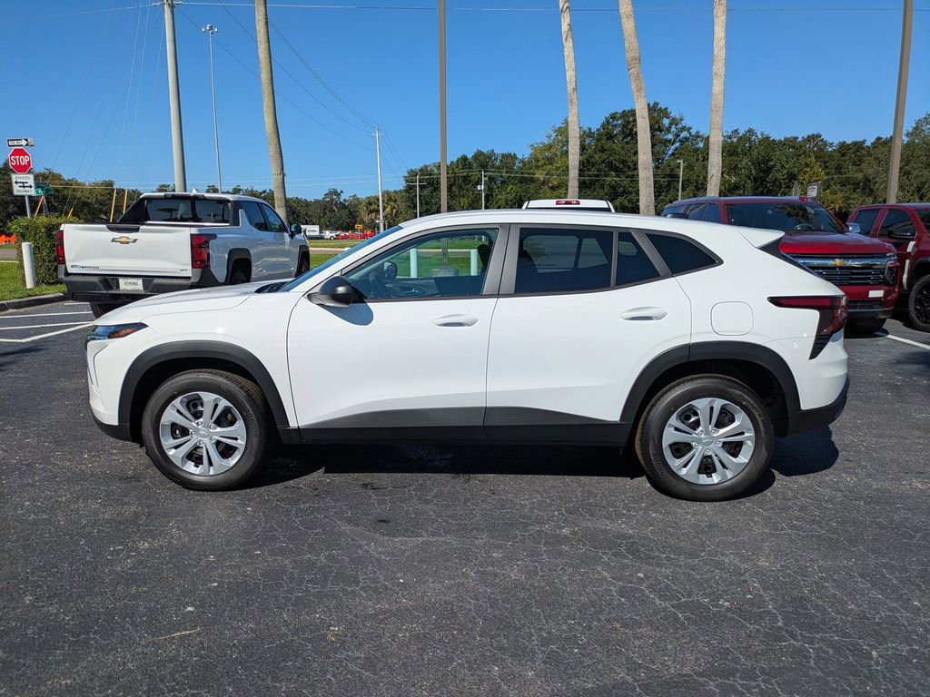 New 2026 Chevrolet Trax LS w/ Driver Confidence Package image 7