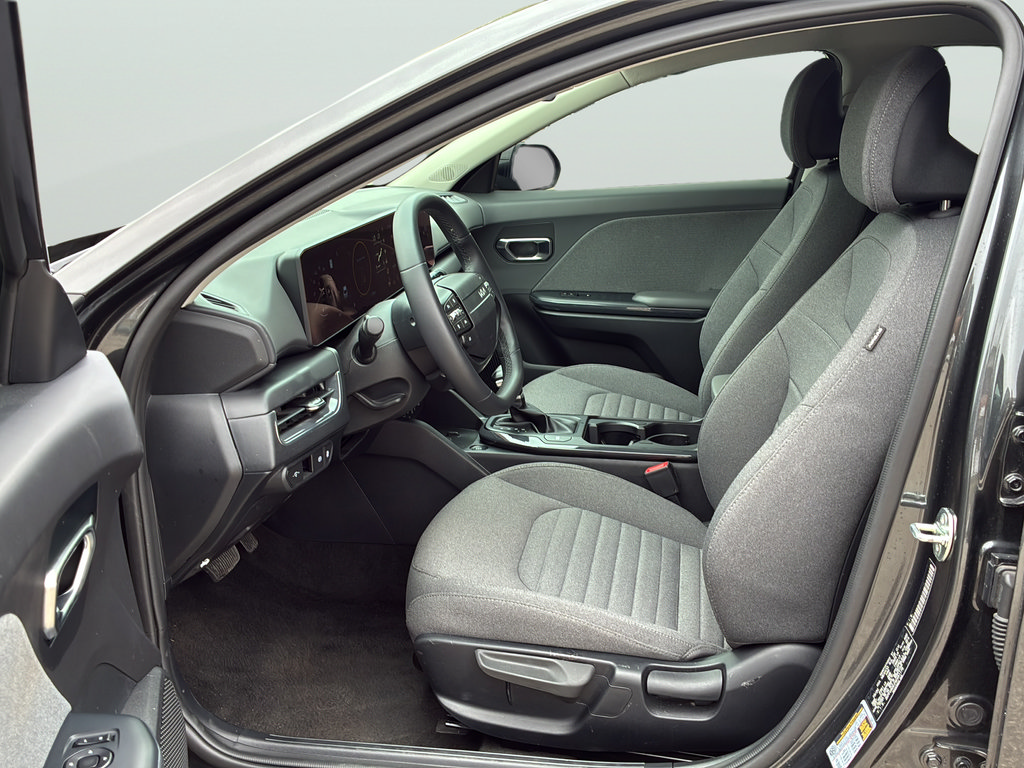 Certified 2025 Kia K4 EX FWD image 13