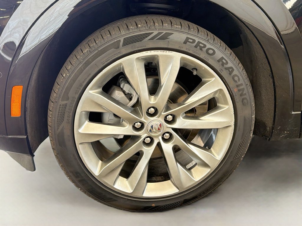 Used 2023 Buick Envision Avenir AWD/4WD image 34