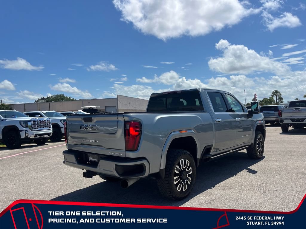Used 2024 GMC Sierra 2500 Denali Ultimate w/ Max Trailering Package AWD/4WD image 7