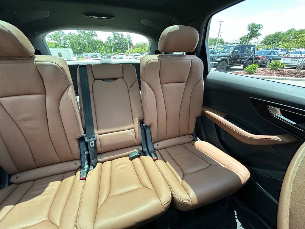 Used 2023 Audi Q7 3.0T Prestige AWD/4WD image 14
