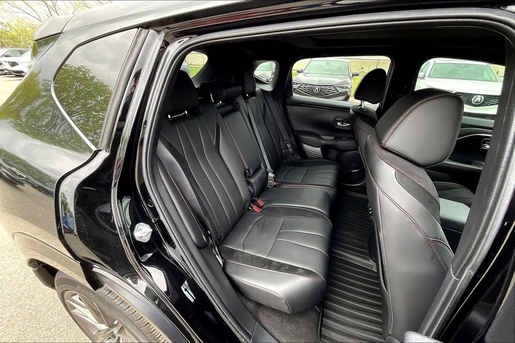 Used 2025 Acura ADX A-Spec image 37
