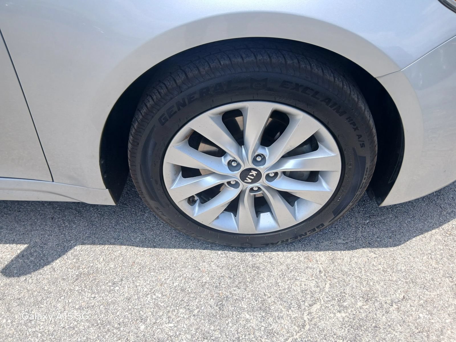 Used 2017 Kia Optima EX w/ Premium Package FWD image 20