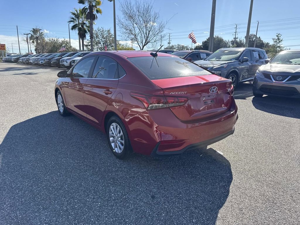 Used 2022 Hyundai Accent SEL image 6