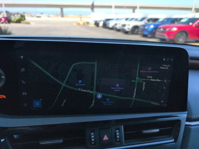 Used 2025 Lexus ES 300h w/ Premium Package FWD image 13