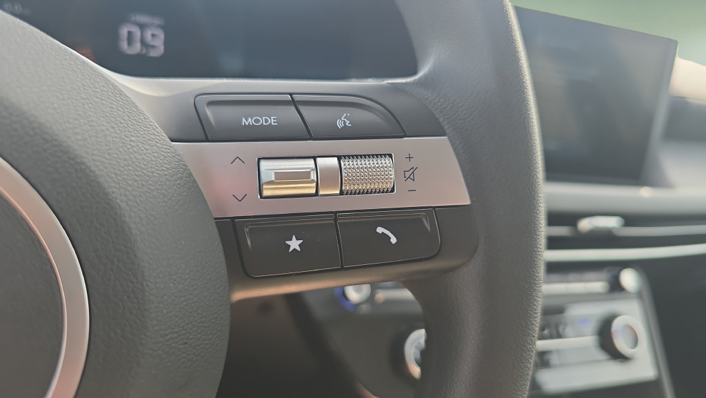 Certified 2026 Hyundai Sonata SE FWD image 25