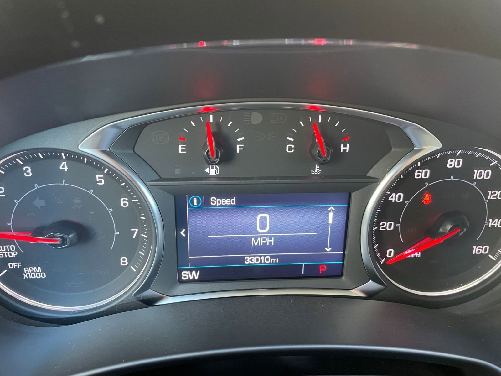 Used 2024 GMC Terrain SLE image 40