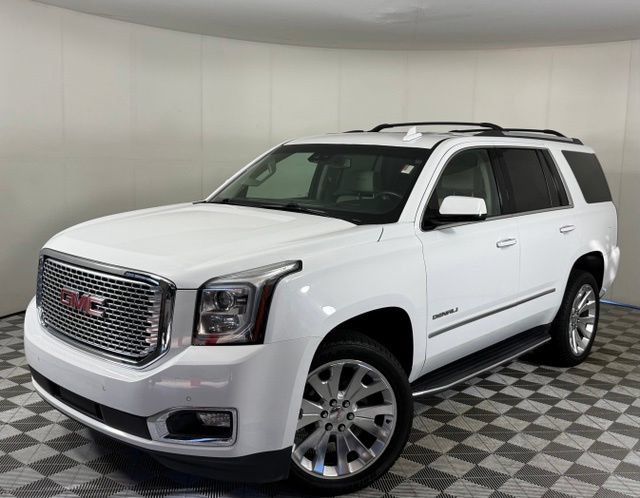Used 2017 GMC Yukon Denali w/ Open Road Package RWD image 2