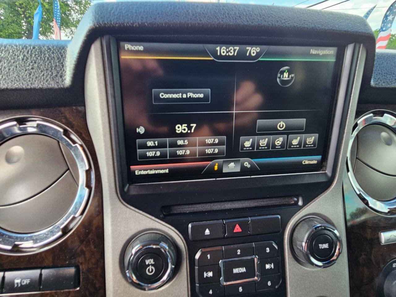 Used 2016 Ford F350 Platinum AWD/4WD image 15