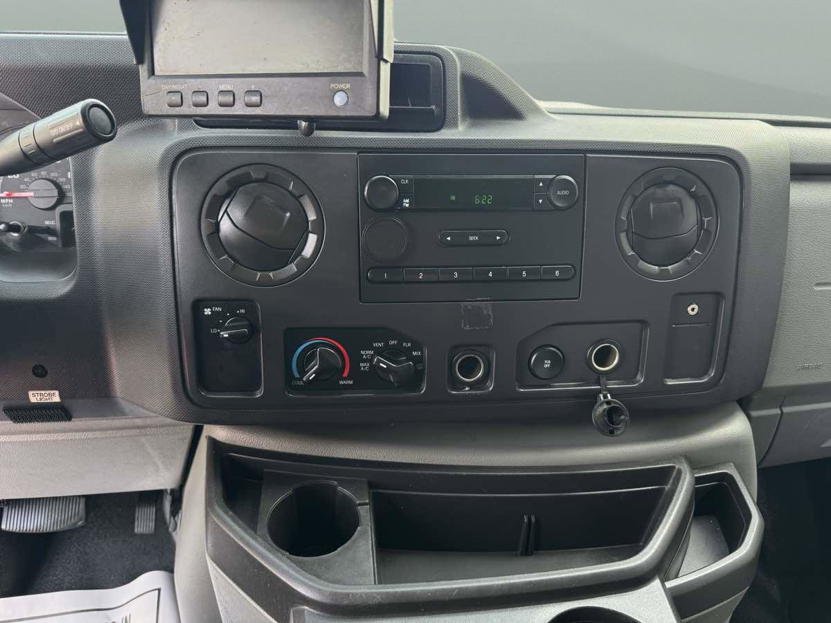 Used 2013 Ford E-150 and Econoline 150 w/ PWR Group RWD image 10