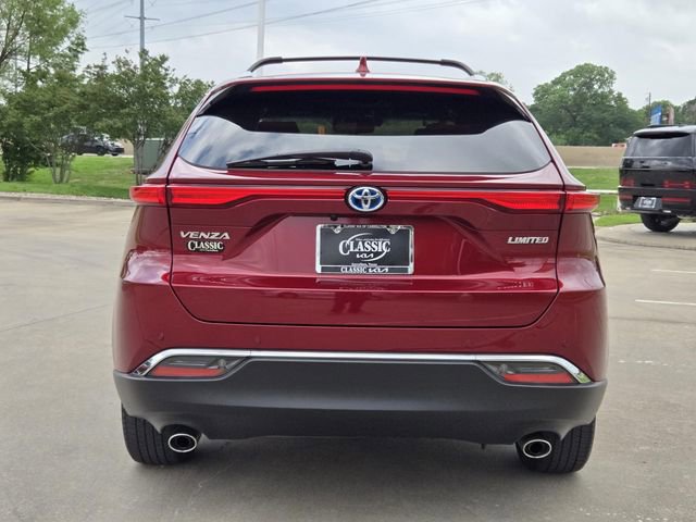 Used 2024 Toyota Venza Limited AWD/4WD image 5