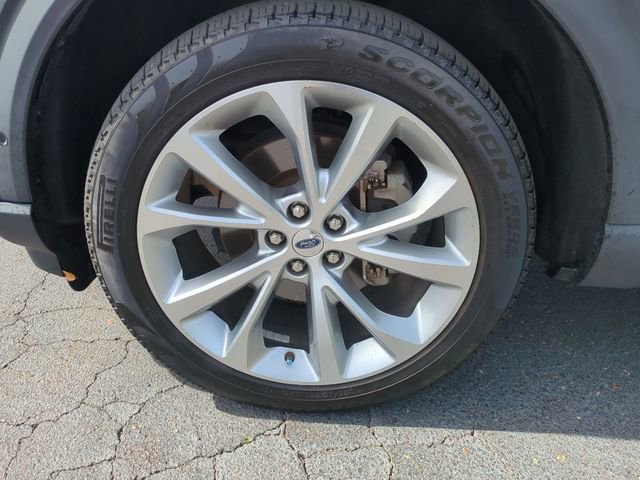 Used 2021 Ford Explorer Platinum w/ Equipment Group 601A AWD/4WD image 10