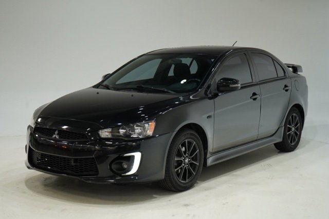 Used 2017 Mitsubishi Lancer ES image 3