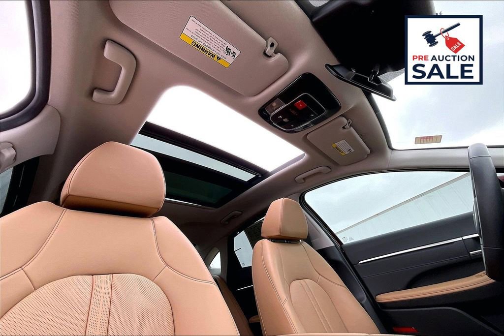 Used 2025 Hyundai Sonata Limited image 22
