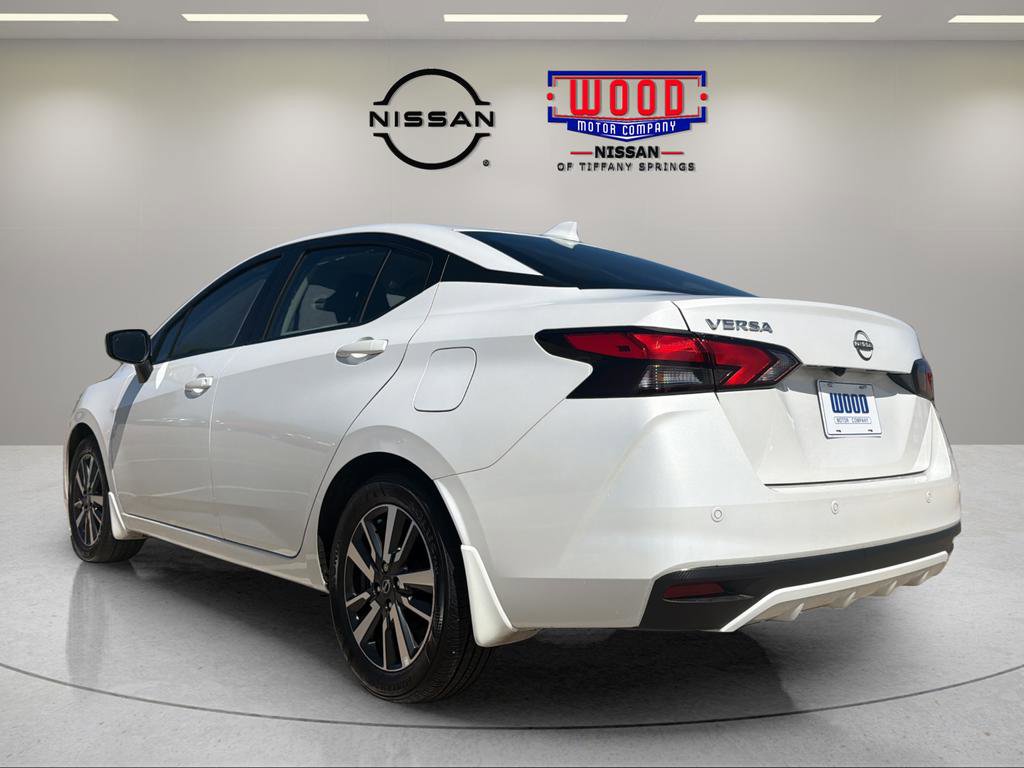 Certified 2025 Nissan Versa SV w/ Trunk Package FWD image 4