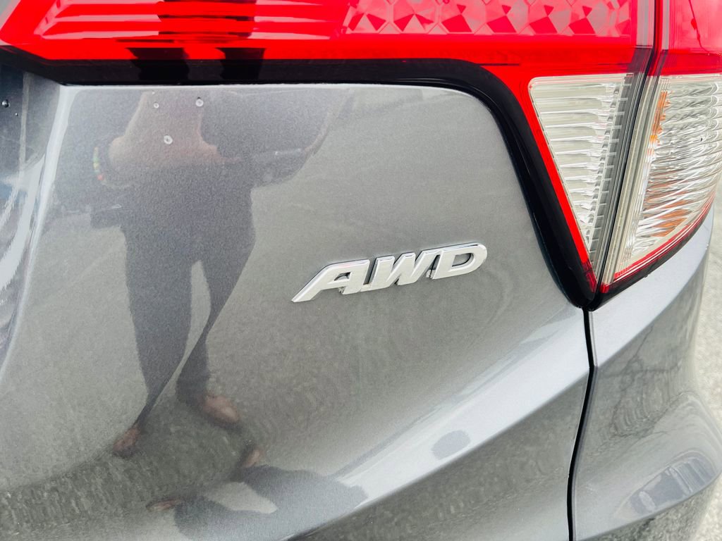 Used 2022 Honda HR-V EX image 34