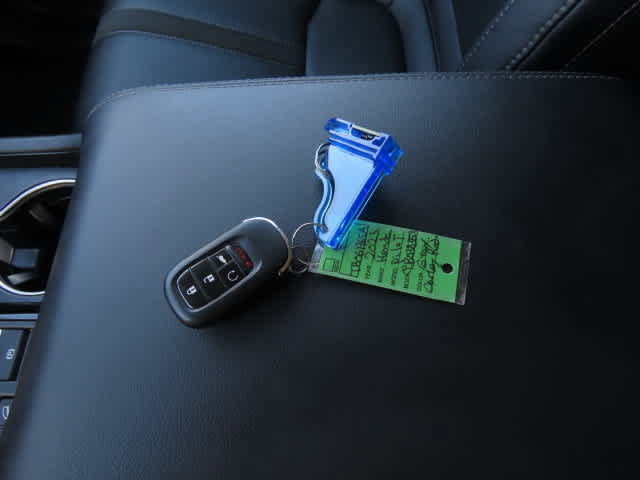 Certified 2023 Honda Pilot Touring image 32