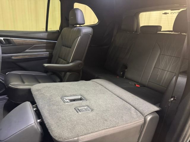 Used 2025 Buick Enclave Avenir w/ Super Cruise Package image 32