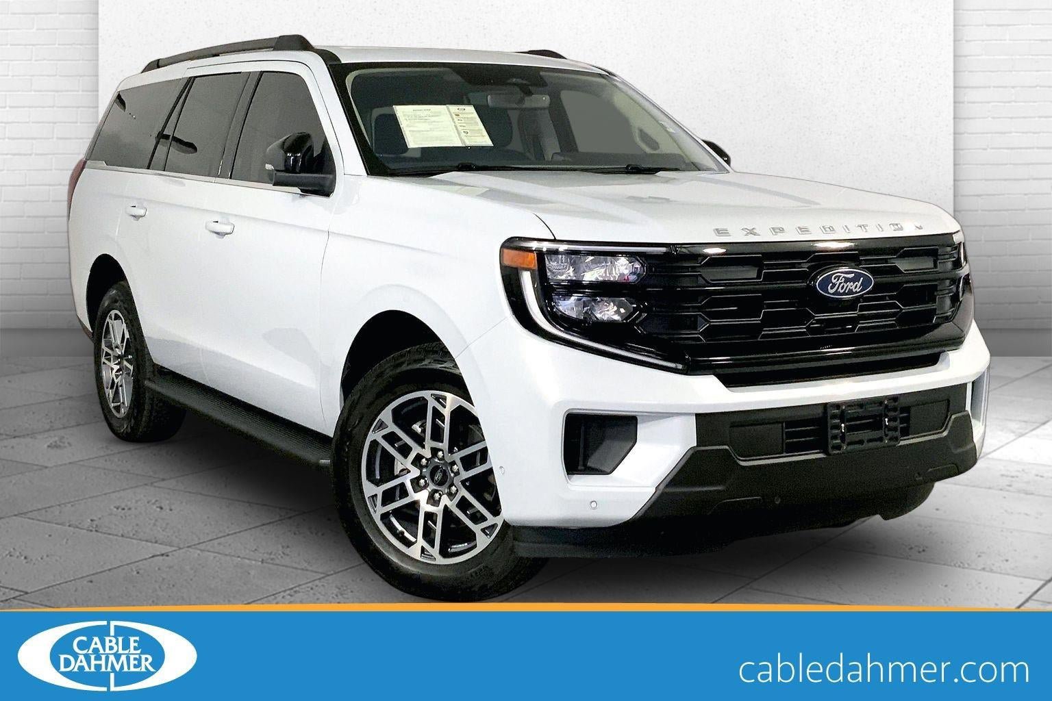 Used 2025 Ford Expedition Active
